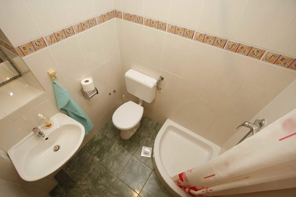 Apartments Lidus Makarska Habitación foto