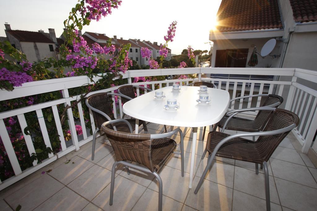 Apartments Lidus Makarska Habitación foto